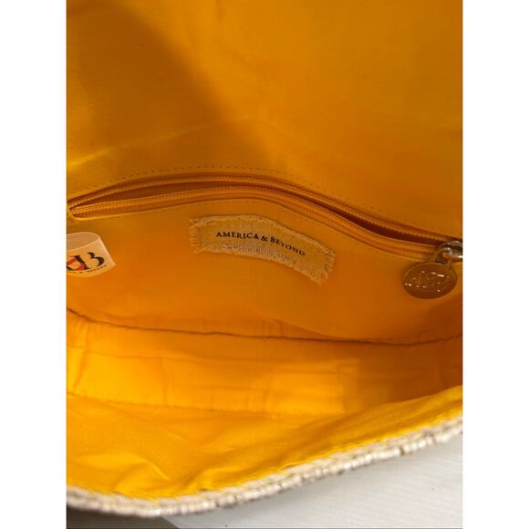 America & Beyond Make Lemonade Beaded Shoulder Bag Handbag - Picture 10 of 13